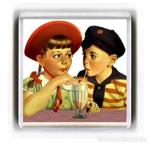 Coleccionismo: IMAN ACRILICO NEVERA - DISE&Ntilde;O VINTAGE NI&Ntilde;OS BATIDO