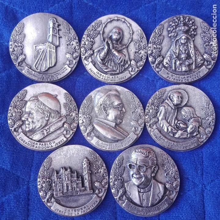 Coleccionismo: 8 Medallas de Jerez diferentes Asidonia