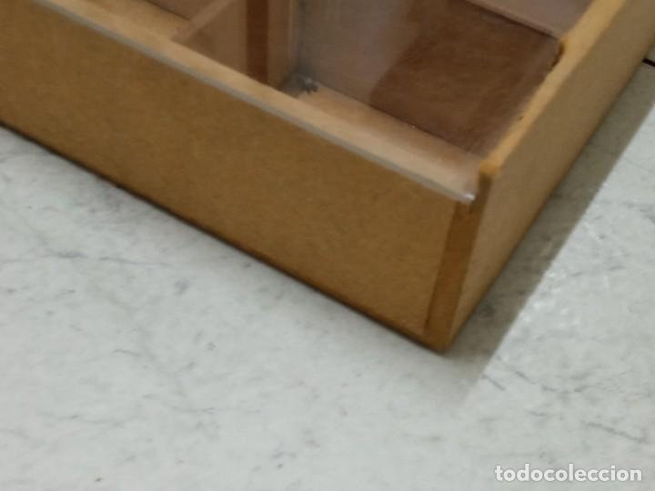 Coleccionismo: Cajon compartimentos con tapa metacrilato - Foto 5
