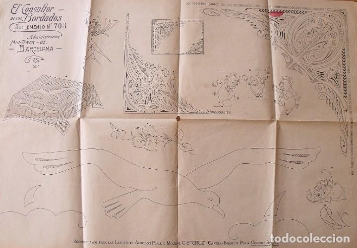 Coleccionismo: El consultor de los bordados. Suplemento 703. Muntaner 65. Barcelona. Aves, cerditos. 1920.