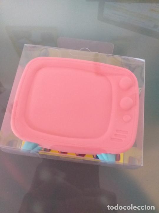 Coleccionismo: MONEDERO DE SILICONA 10 CM - Foto 1