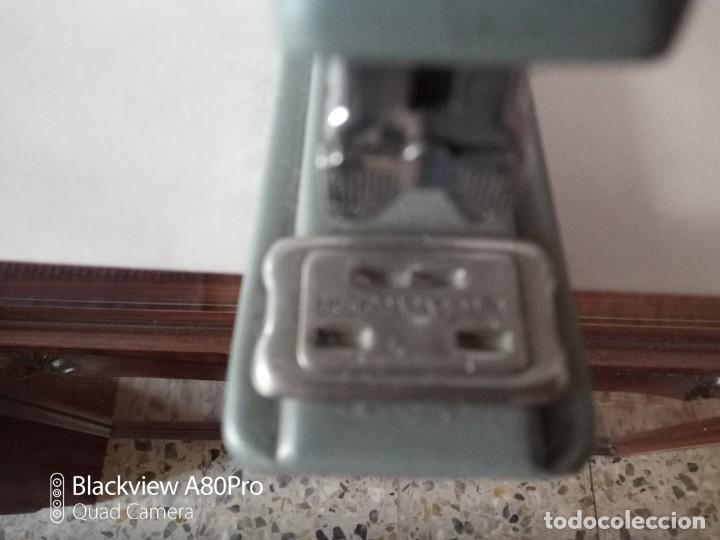 Coleccionismo: Grapadora antigua - Foto 3
