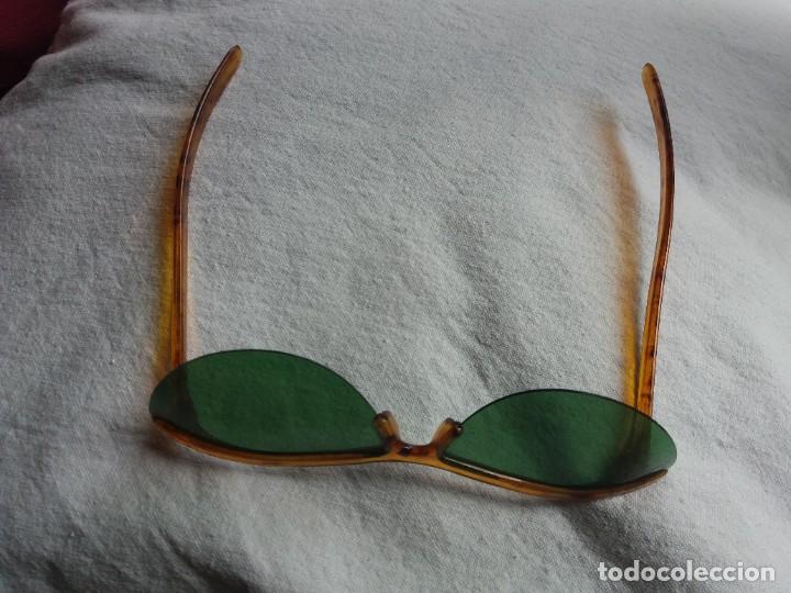 Coleccionismo: Antiguas gafas de sol de pl&aacute;stico - Foto 4