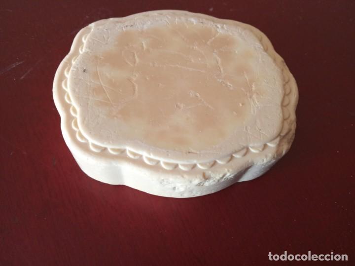 Coleccionismo: pastilla de jabon perfumado avon