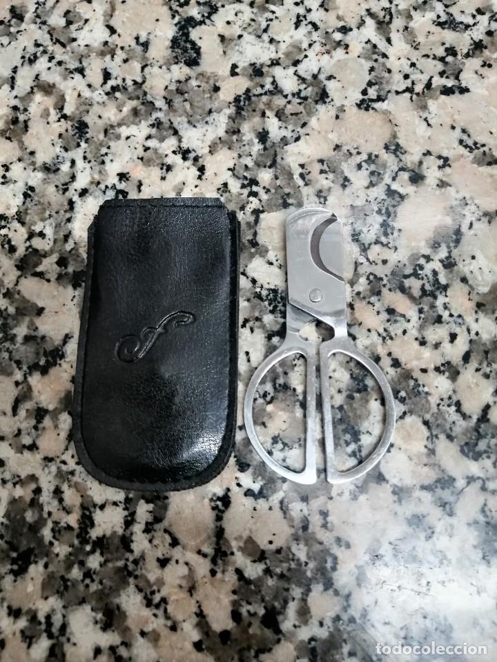 Coleccionismo: CORTAPUROS FARIAS CON FUNDA - Foto 1