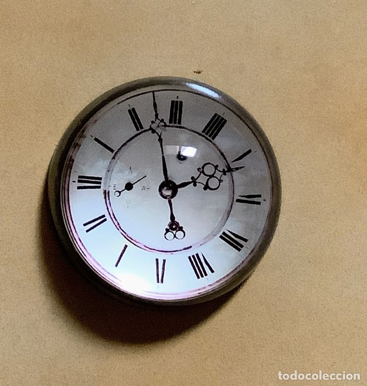 Coleccionismo: Pisapapeles con esfera de reloj - Foto 2