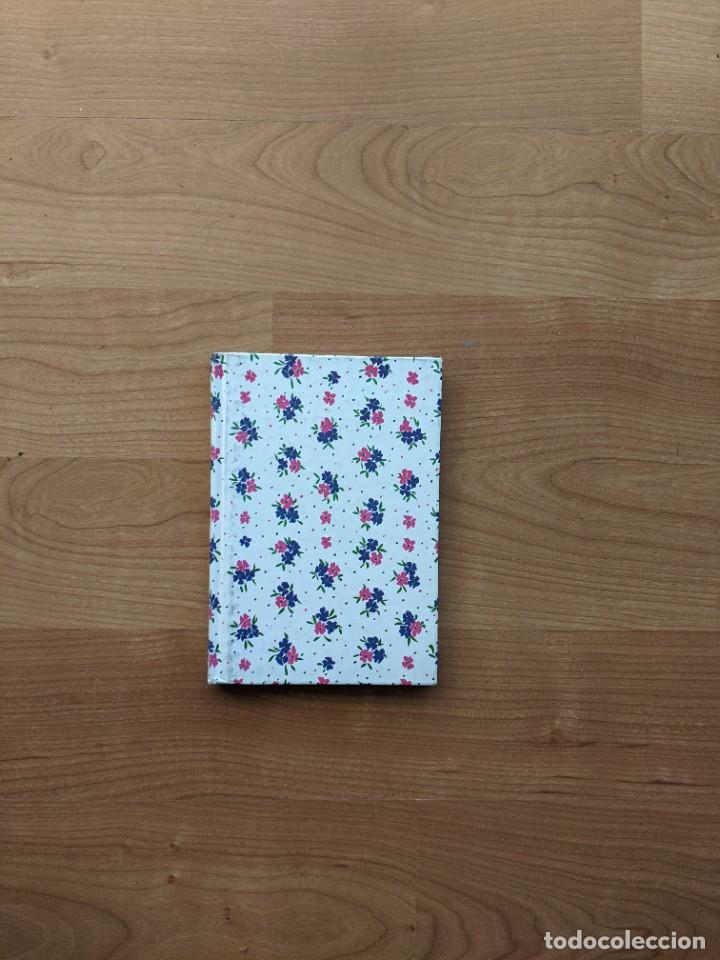 Collecting: LIBRETA ANOTACIONES