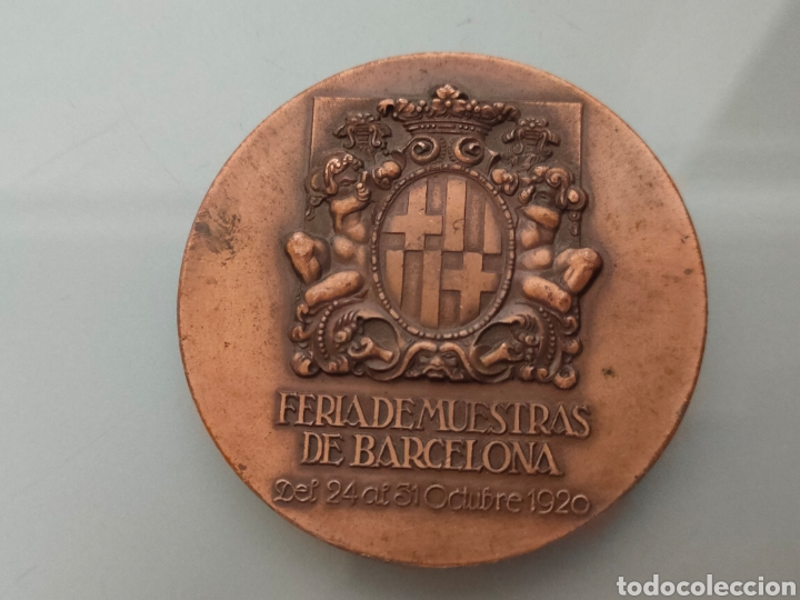 Colecionismo: ANTIGUA MEDALLA CONMEMORATIVA 1920-1970 50' ANIVERSARIO FERIA MUESTRAS ESCUDO BARCELONA 6cm DI&Aacute;METRO