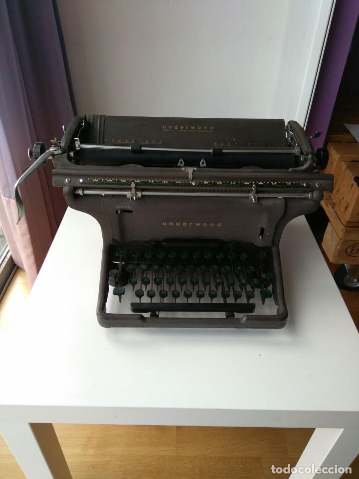 Coleccionismo: Maquina escribir antigua - Foto 1