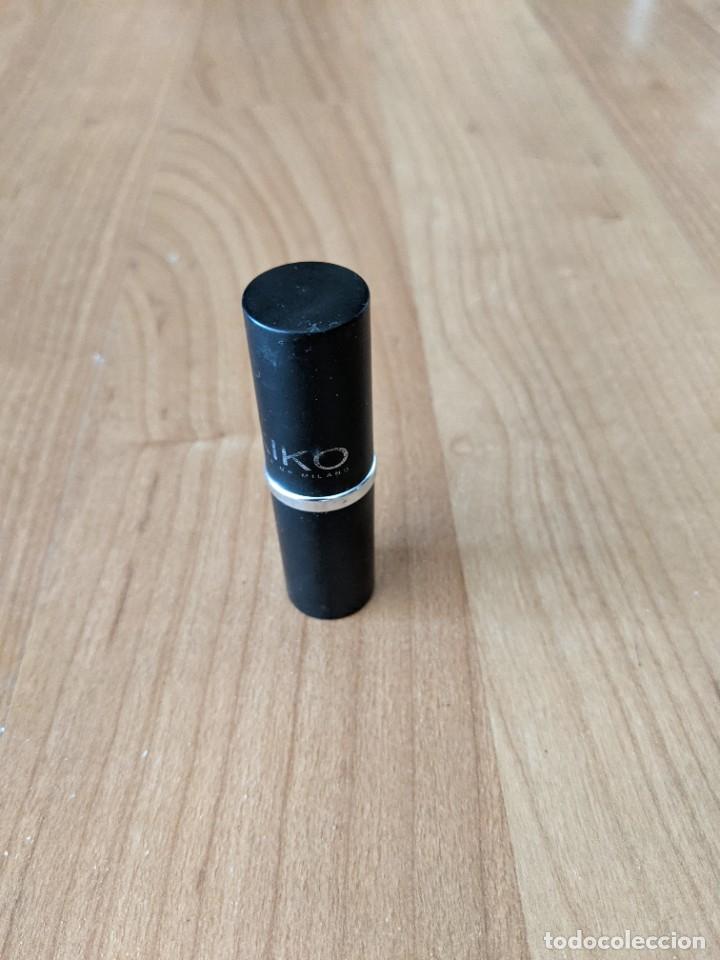 Collecting: BARRA DE LABIOS COLECCI&Oacute;N