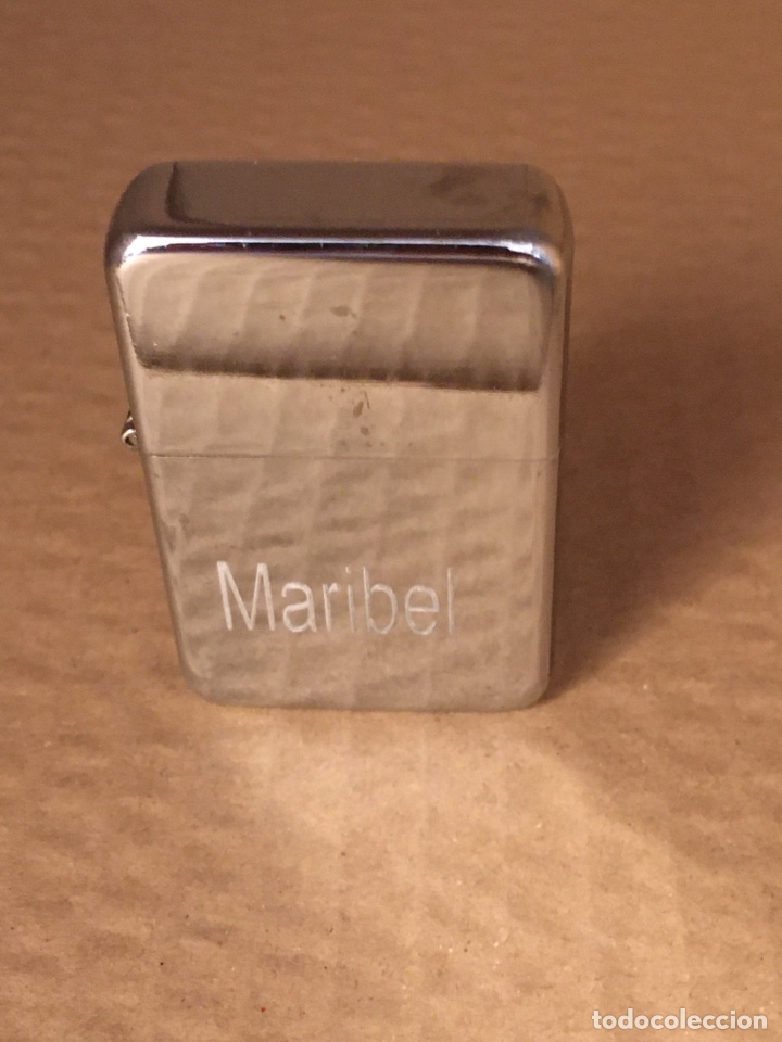 Coleccionismo: Mechero tipo Zippo con inscripci&oacute;n Maribel