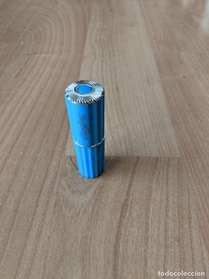 Collecting: BARRA DE LABIOS COLECCI&Oacute;N (VAC&Iacute;A)
