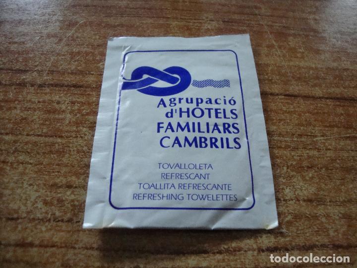 Coleccionismo: AMPLIA TU COLECCION TOALLITA AGRUPACIO D'HOTELS FAMILIARS CAMBRILS