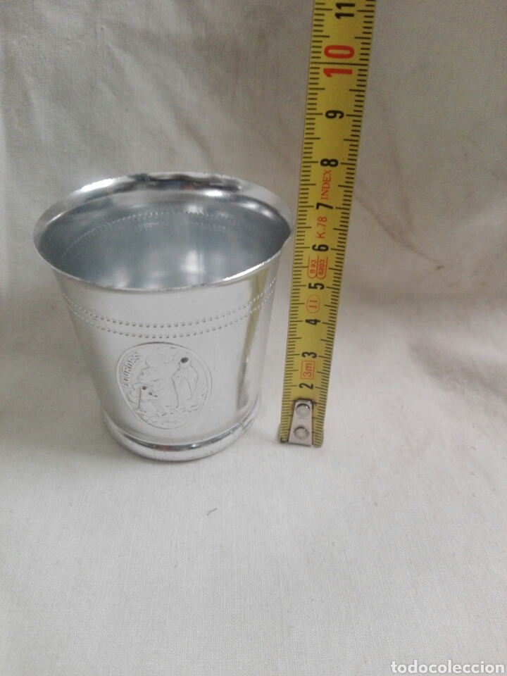 Coleccionismo: Bas&oacute; de aluminio de la virgen de Lourdes virgen de lurdes
