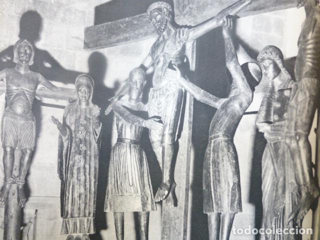 Coleccionismo: SAN JUAN DE LAS ABADESAS GERONA EL CALVARIO ANTIGUA LAMINA HUECOGRABADO A&Ntilde;OS 50