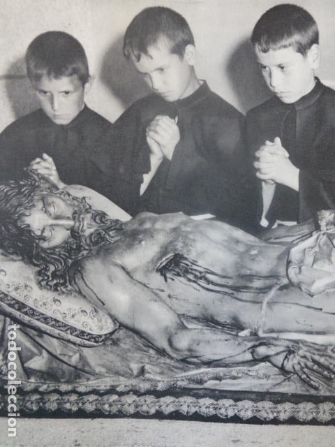 Colecionismo: EL PARDO MADRID CRISTO YACENTE ANTIGUA LAMINA HUECOGRABADO A&Ntilde;OS 50