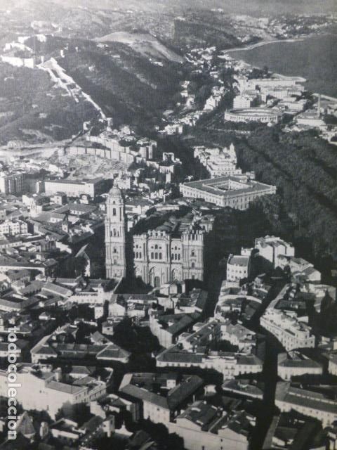 Collecting paper: MALAGA LA CATEDRAL L&Aacute;MINA HUECOGRABADO A&Ntilde;OS 50