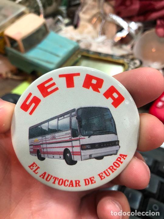 Coleccionismo: CHAPA AUTOBUSES SETRA - MEDIDA 5,5 CM - Foto 1