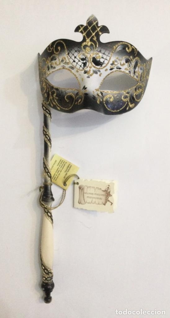 Collectionnisme: M&aacute;scara Veneciana. COLOMBINA LUX BAST&Oacute;N. Ref: RGM/910/B. NUEVA