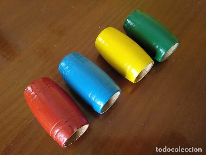 Coleccionismo: 4 CUBILETES DE MADERA - PARCHIS - - Foto 6