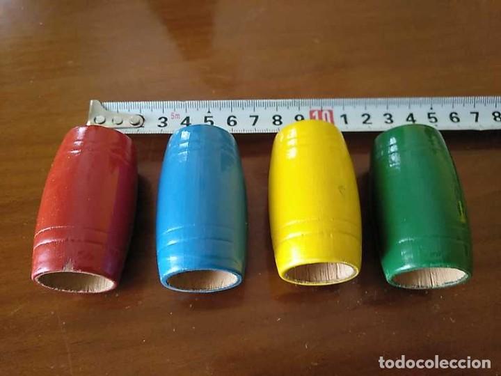 Coleccionismo: 4 CUBILETES DE MADERA - PARCHIS - - Foto 7