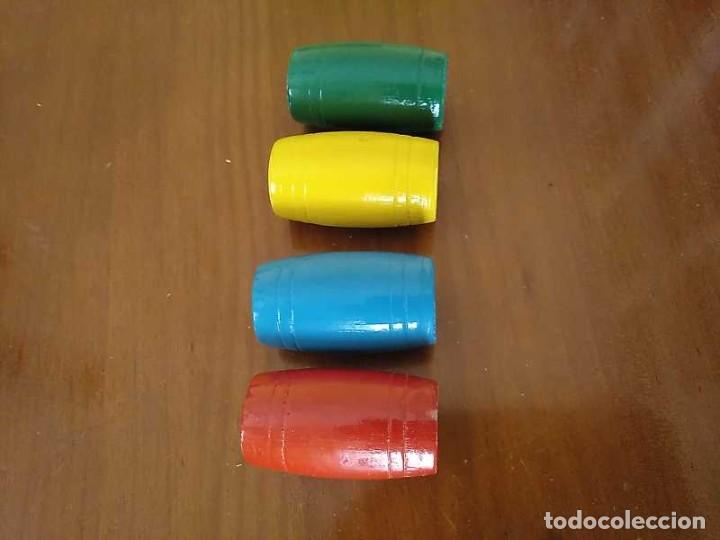 Coleccionismo: 4 CUBILETES DE MADERA - PARCHIS - - Foto 12