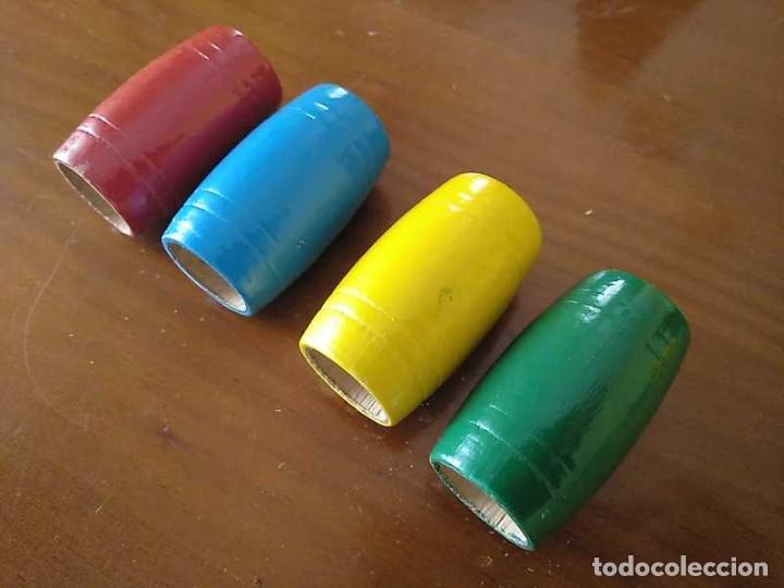Coleccionismo: 4 CUBILETES DE MADERA - PARCHIS - - Foto 13