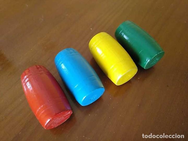 Coleccionismo: 4 CUBILETES DE MADERA - PARCHIS - - Foto 29