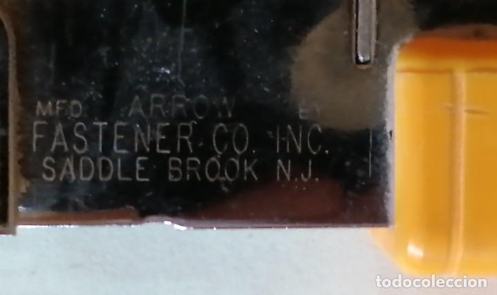 Coleccionismo: grapadora de martillo ARROW - Foto 5
