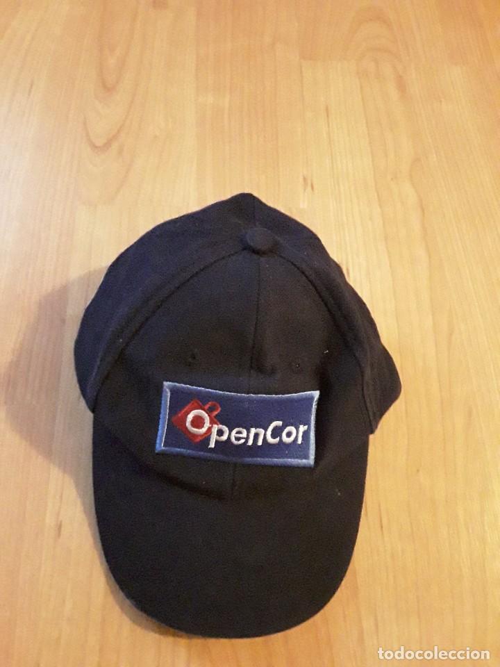 Collecting: GORRA OPENCOR