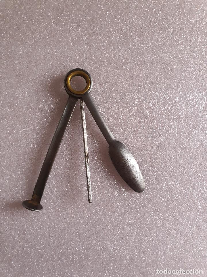 Coleccionismo: Antiguo atacador de pipa - Foto 2