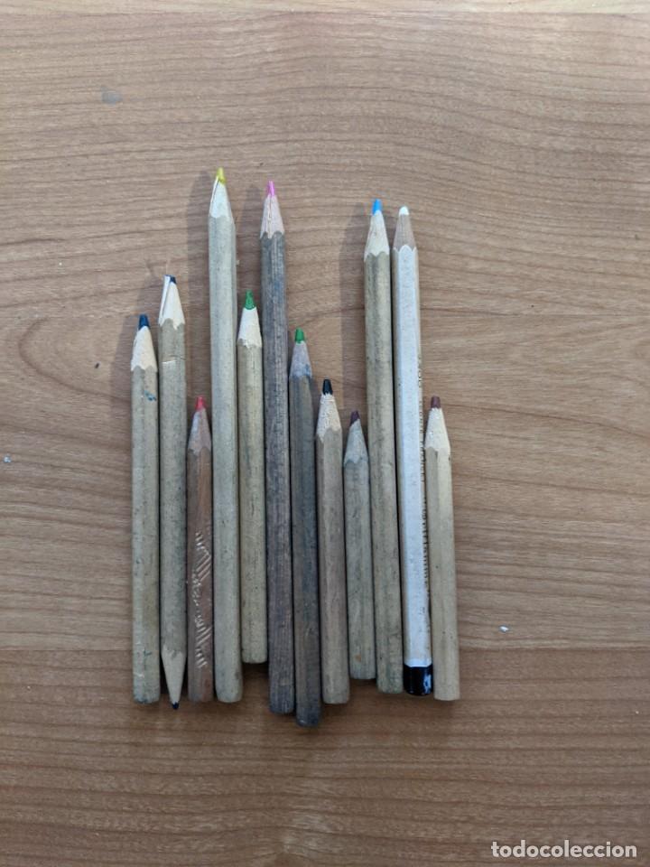 Collecting: 12 COLORES