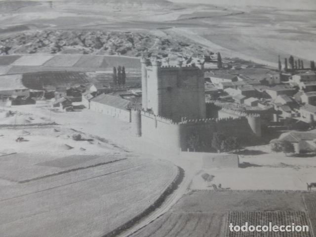 Colecionismo: FUENSALDA&Ntilde;A VALLADOLID CASTILLO ANTIGUA LAMINA HUECOGRABADO A&Ntilde;OS 40
