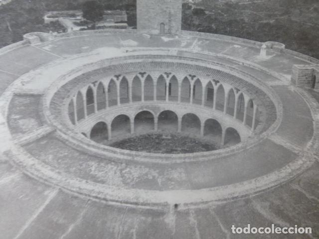 Coleccionismo: PALMA DE MALLORCA CASTILLO DE BELLVER ANTIGUA LAMINA HUECOGRABADO A&Ntilde;OS 40
