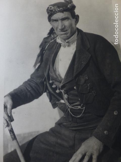 Sammelleidenschaft Papier: CARBAJALES ZAMORA TIPO DE HOMBRE ANTIGUA LAMINA HUECOGRABADO A&Ntilde;OS 40