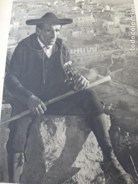 Coleccionismo: SEPULVEDA SEGOVIA TIPOS ANTIGUA LAMINA HUECOGRABADO A&Ntilde;OS 40