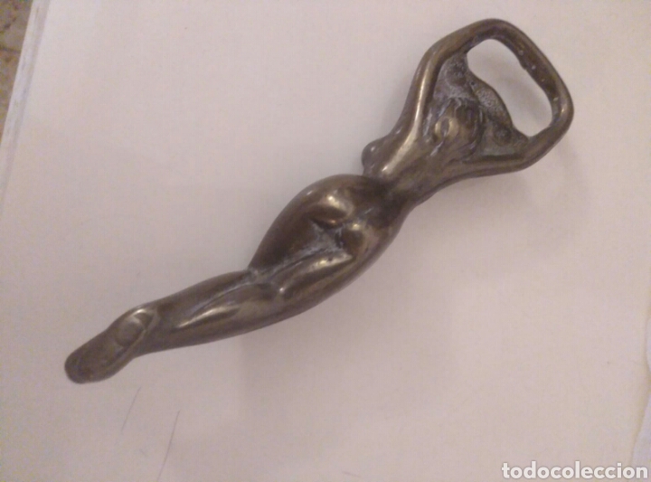 Coleccionismo: Abridor de botellas bronce - Foto 3