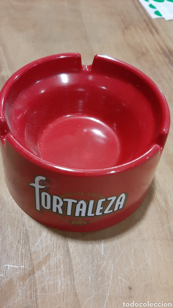 Sammeln: CAF&Eacute;S FORTALEZA CENICERO VINTAGE MEBEL ITALIA