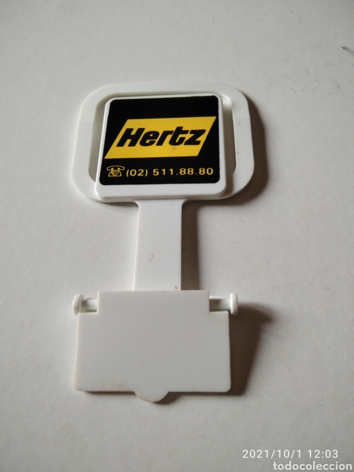 Coleccionismo: Hertz publicidad distintivo maleta