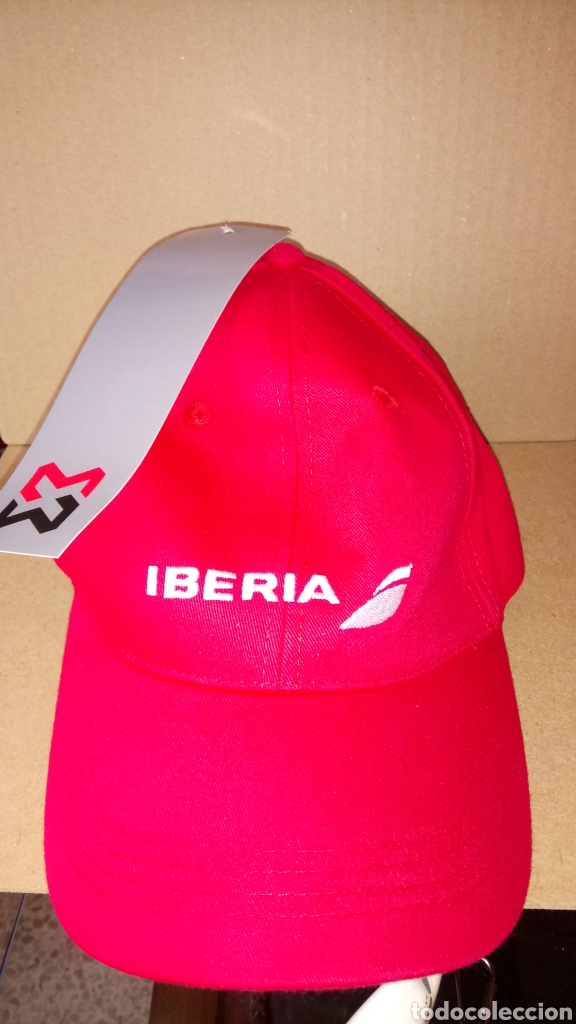 Coleccionismo: GORRA DE IBERIA. LOGO ACTUAL.
