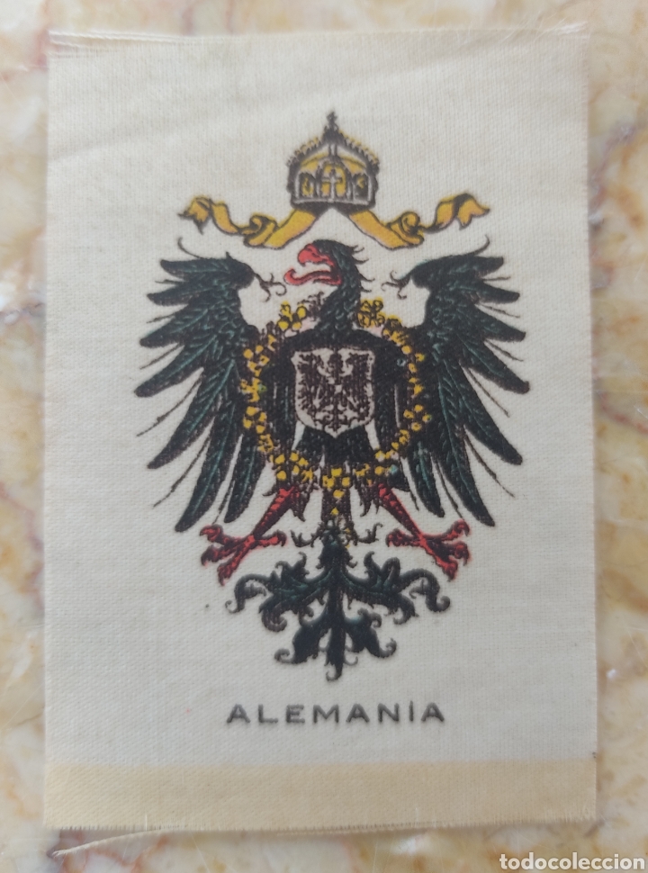 Coleccionismo: Antiguo escudo emblema bandera Alemania en tela