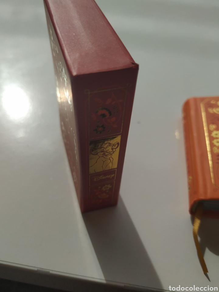 Coleccionismo: Libro en miniatura el rey le&oacute;n - Foto 2