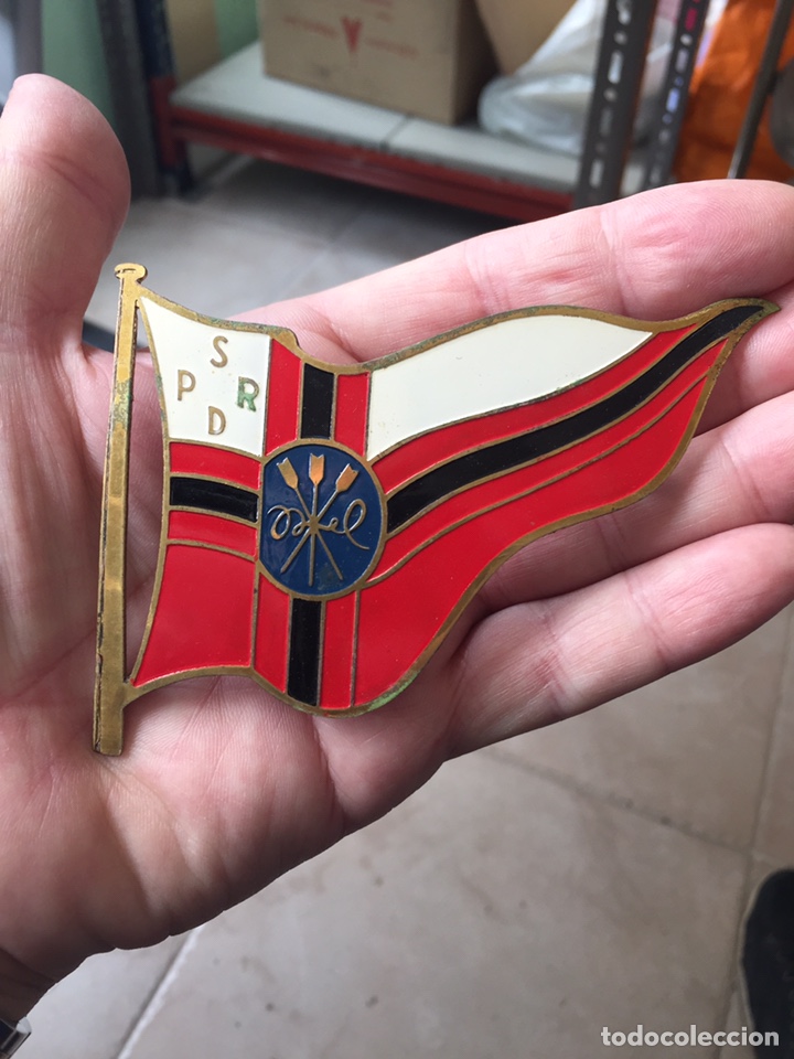 Collezionismo: Insignia escudo Club de remos Pedre&ntilde;a Santander