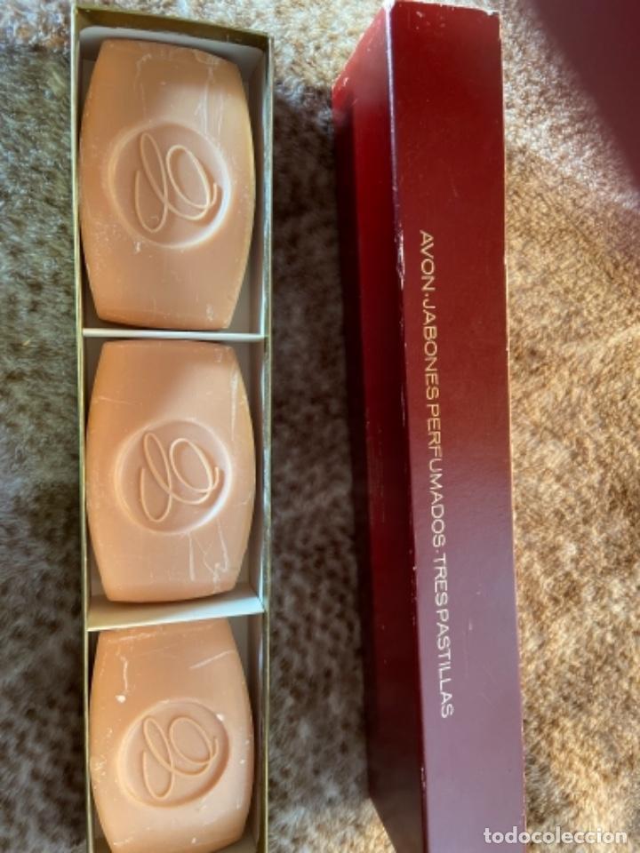 Coleccionismo: Caja de jabones avon - Foto 4
