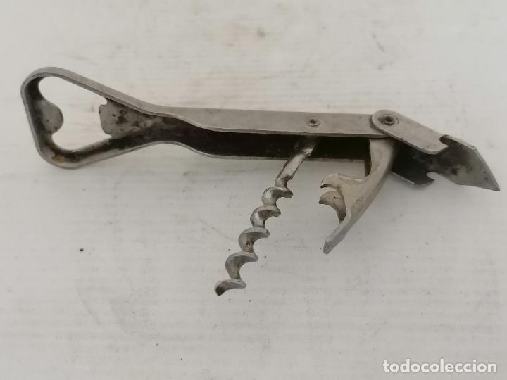 Coleccionismo: ANTIGUA SACACORCHOS Y ABREBOTELLAS, BEVERAGE-BOY, MADE IN ENGLAND, MEDIDA 12 CM