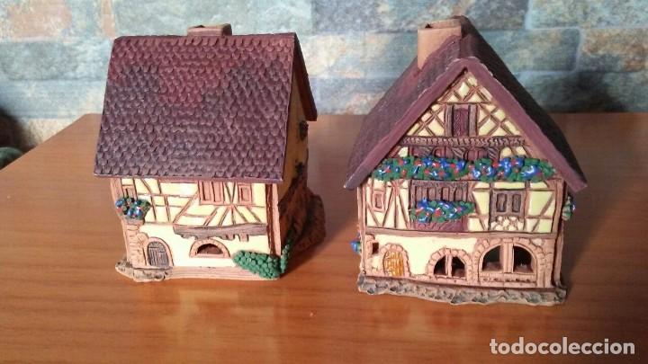 Coleccionismo: 7 CASITAS DE ARCILLA ESMALTADAS MIDEN&Eacute; - Foto 7
