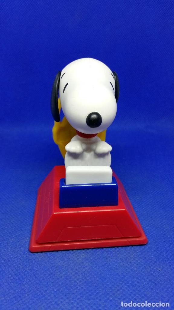 Coleccionismo: FIGURA MCDONALS PERRO SNOOPY - Foto 1