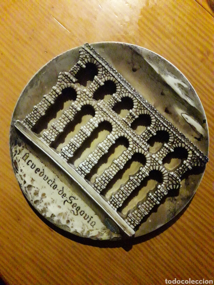 Coleccionismo: Plato Acueducto Recuerdo de Segovia para colgar 25cm