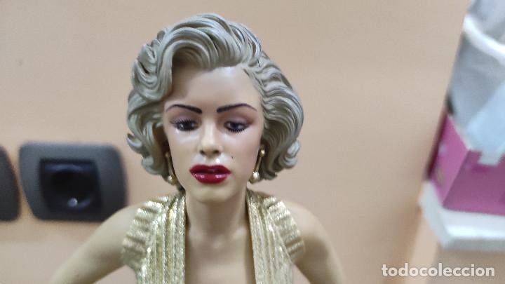 Coleccionismo: marilyn monroe de 40 cm con caja - Foto 10
