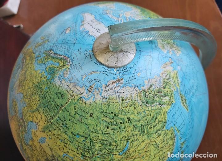 Coleccionismo: Globo terr&aacute;queo con luz - Foto 2
